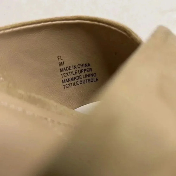 Charles by David Charles Latrice Nude Suede Wedge Sandals size 8 - Picture 7 of 7